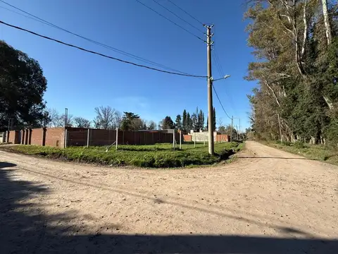 San Cayetano esquina Salta.