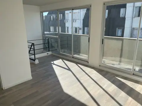 Duplex en venta en Capital Federal, Constitución - 2 Ambientes