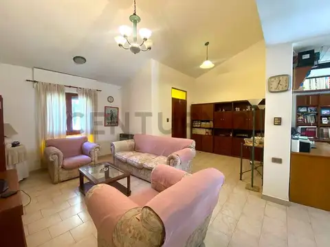Casa en Venta en Villa Belgrano, USD 255.000