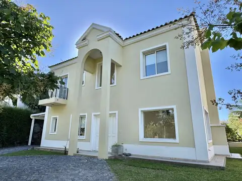 Casa en Venta de 3 dormitorios