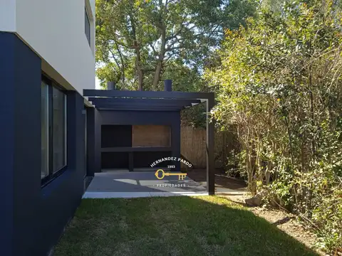 Depto Tipo Casa en Venta de 2 dormitorios