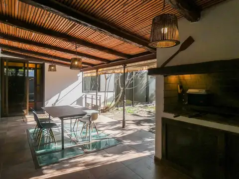 De los Extremeños 4900