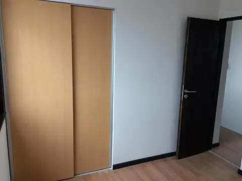 Depto Tipo Casa en Venta en La Plata, USD 80.000