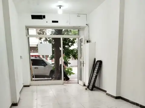 Local en Alquiler en Flores, $ 1.200.000