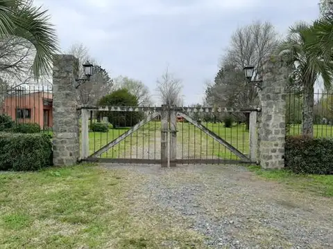 Lote en venta en Cañuelas, sobre Ruta 205 destino comercial