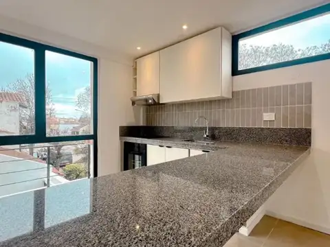 Depto Tipo Casa en Venta de 3 ambientes