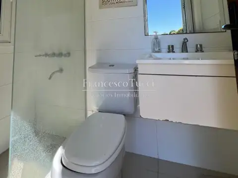 Casa en Venta al Oeste