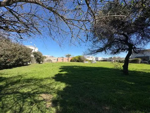 LOTE EN BARRIO CERRADO ESTANCIA SMITHFIELD ZARATE