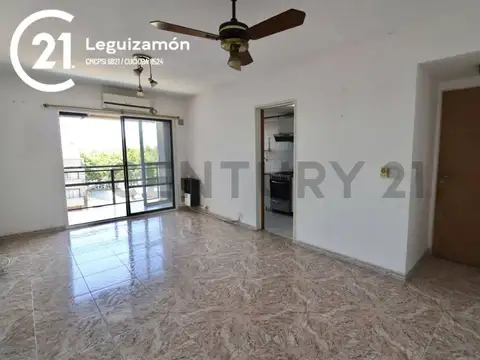 Constitucion 1300, Piso 4