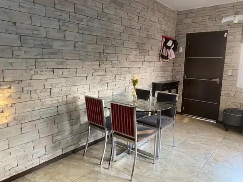 Depto Tipo Casa en Venta en Remedios De Escalada, USD 89.000