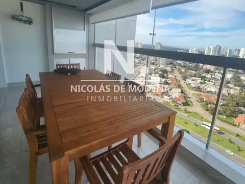 Pent House en Miami Boulevard , Playa Mansa, Punta del Este