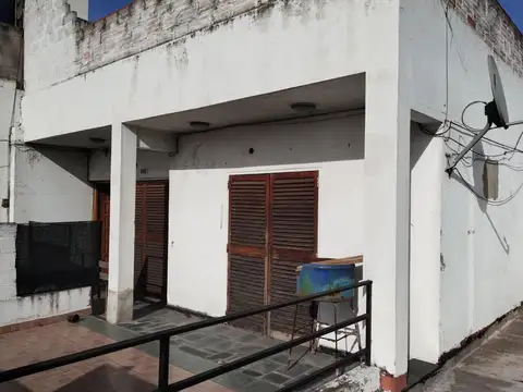 Casa 5 ambientes con 5 baños