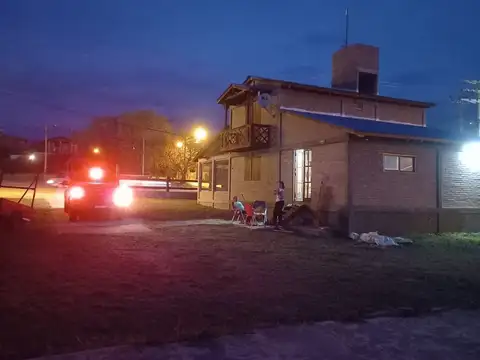 VENTA DE LOCAL COMERCIAL EN ARROYO DE LOS PATOS