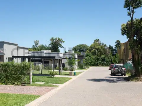 Casa en Venta en Muñiz, USD 278.000