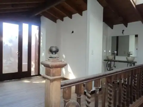 Departamento en Alquiler con 1 cocheras