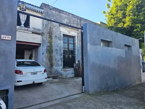 Carlos Pellegrini  al 3600