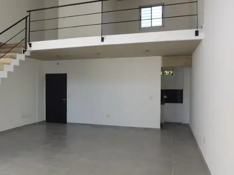 Av Inte Tomkinson 2800