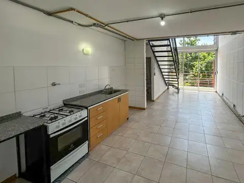 Departamento en Alquiler de 4 ambientes