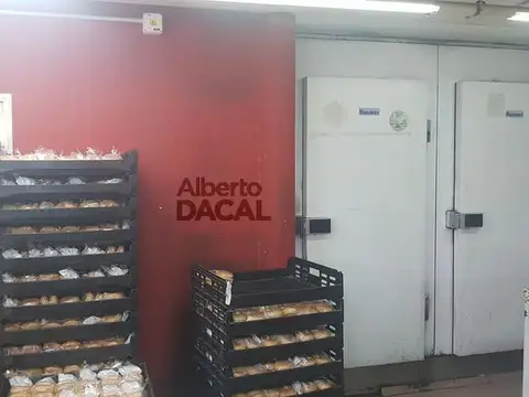 Local en Venta en La Plata, USD 1.600.000