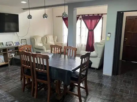 Pedro del Castillo 4900