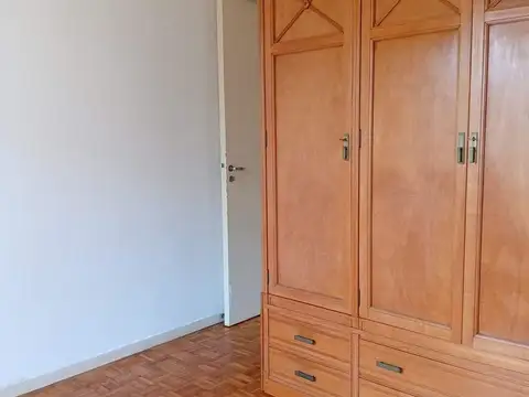 ALQUILER 3 AMBIENTES BALCON MUY LUMINOSO