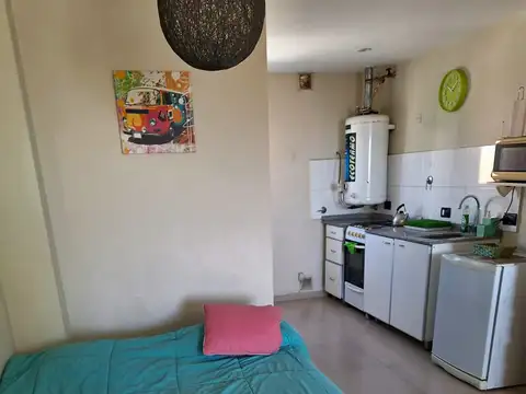 DEPARTAMENTO DE 1 AMBIENTE CON COCHERA Y VISTA AL MAR EN PUNTA MOGOTES !