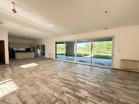 Casa en Venta en Santo Tome, USD 370.000