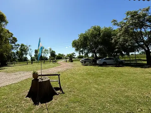 Venta Chacra complejo restaurant 2 hectáreas en Cañuelas
