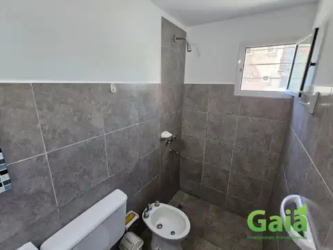 Departamento en Alquiler con 1 cochera