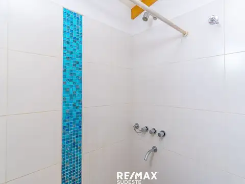 VENTA CASA SIERRA DE LA VENTANA AL PIE DEL ARROYO