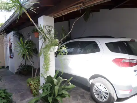 Casa en Venta en Munro-Este, USD 180.000