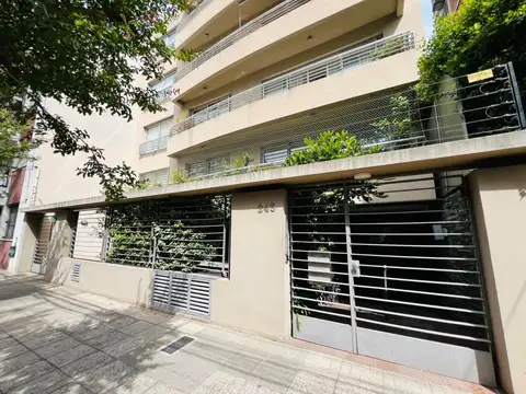Departamento en alquiler de 2 ambientes en Martínez