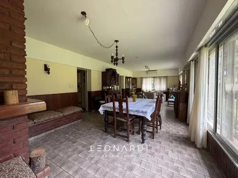 Casa en Venta en Loma Verde, USD 240.000