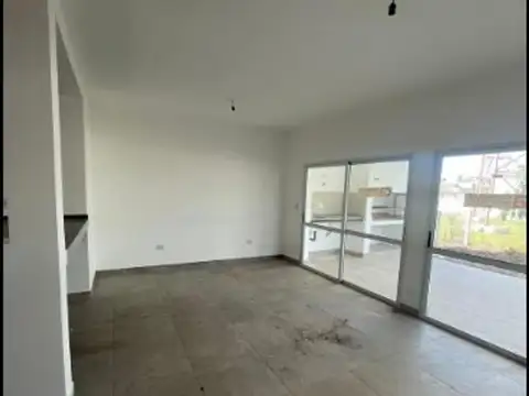 Depto Tipo Casa en Venta con 1 cocheras