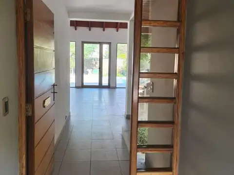 Casa en Alquiler en Cipolletti, $ 4.000.000