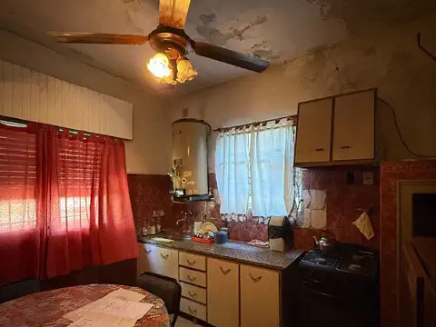 INVERSORES, ideal renta  6 departamentos, excelente ubicación