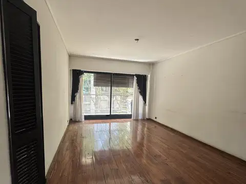 Avenida Santa Fe 2700, Piso 1