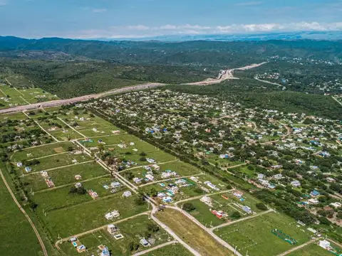 SE VENDE LOTE EN LOMAS DE ANISACATE