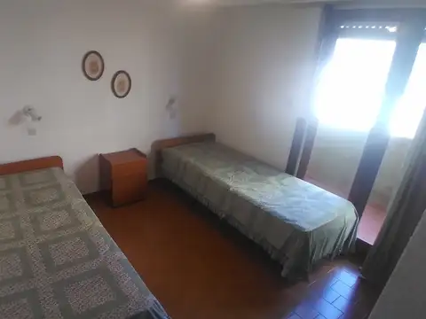 Paseo 116 entre avdas. 1 y 2