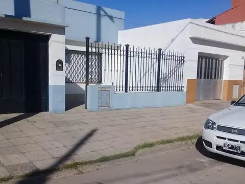 Casa en calle Andrade