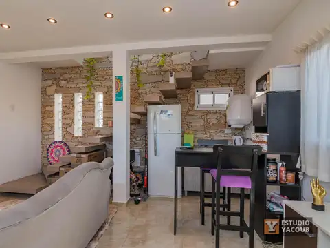 Casa en Venta con 1 cochera