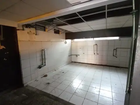 Local en Venta Via Pública