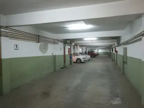 Cochera en Venta con acceso Horizontal