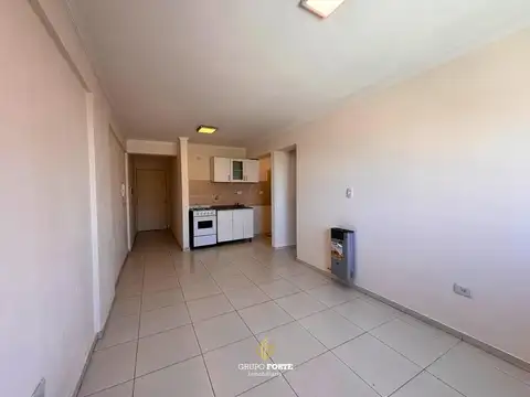 Av. Colon 4933 , Piso 8