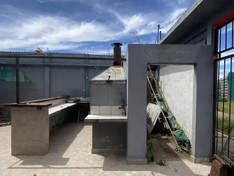 ALQUILER COMERCIAL SOBRE COLECTORA NORTE, IDEAL PARRILLA, CASA DE COMIDAS