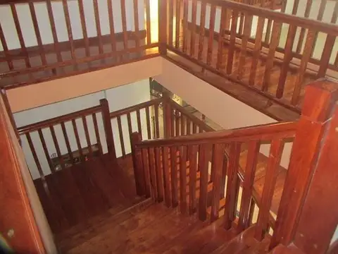 Destacada propiedad en Saint Thomas Norte cerca del acceso principal.