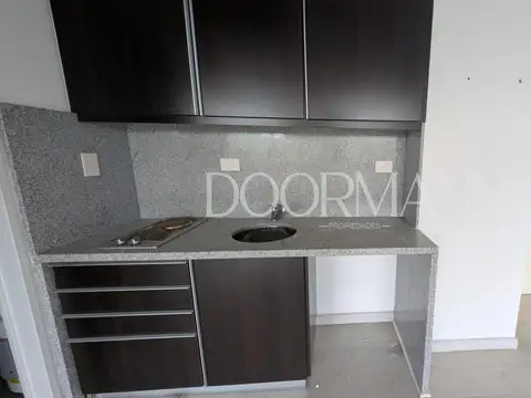 Oficina en Alquiler con 1 cochera