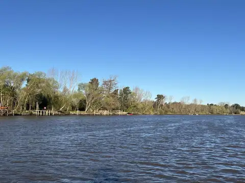 Terreno en Venta 22  mts Frente