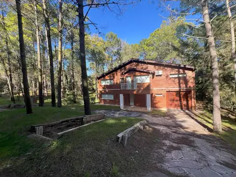 CASA en VENTA CARILO 5 AMBIENTES
