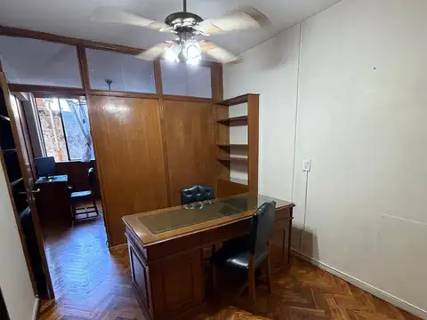 Oficina en Venta 66 años